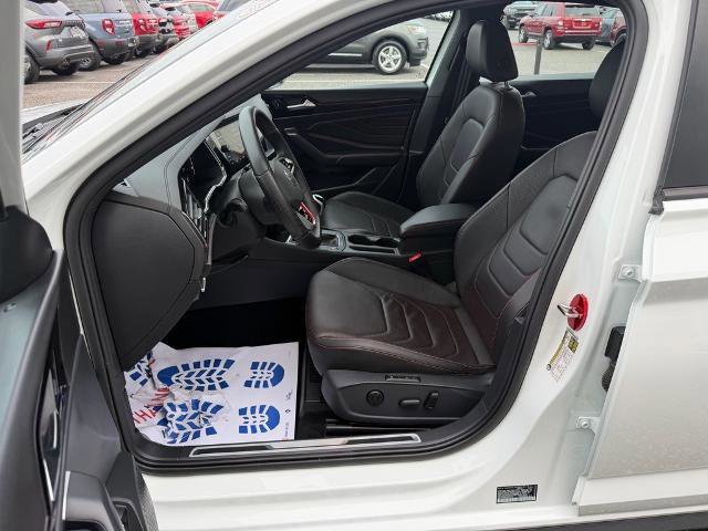 Used 2023 Volkswagen Jetta GLI Autobahn image 10