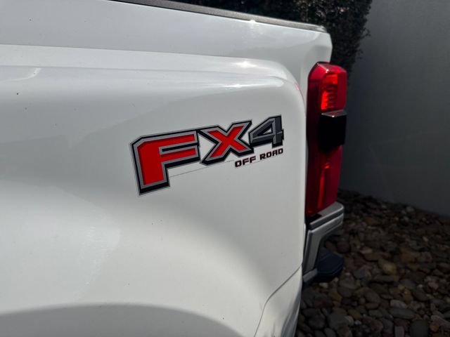 Certified 2023 Ford F450 Lariat w/ Lariat Ultimate Package AWD/4WD image 11