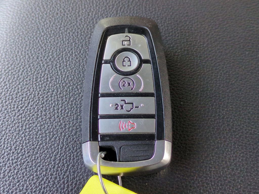 Certified 2022 Ford F150 XLT w/ Equipment Group 302A High image 28