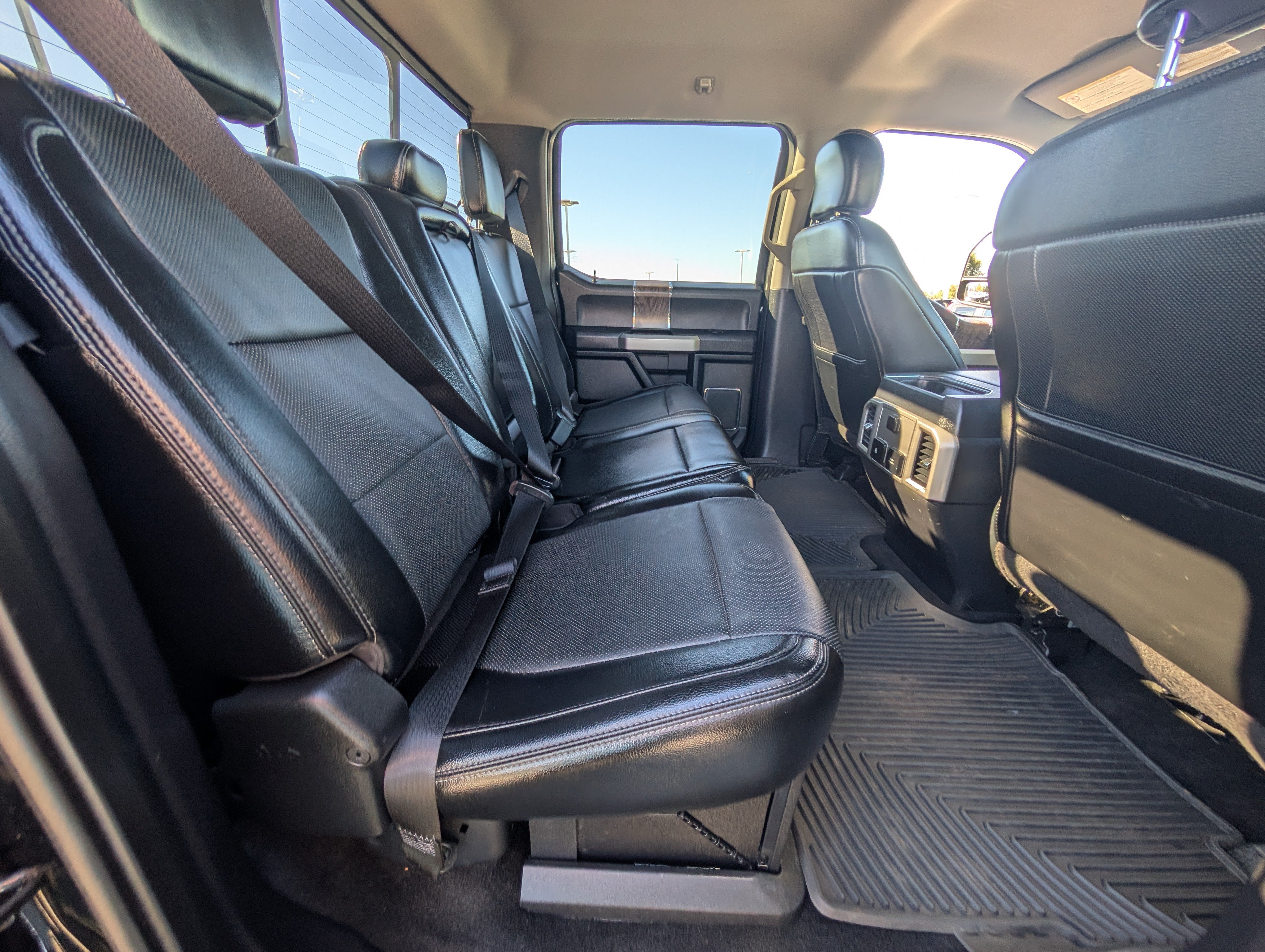 Certified 2018 Ford F350 Lariat w/ Tow Technology Bundle AWD/4WD image 13