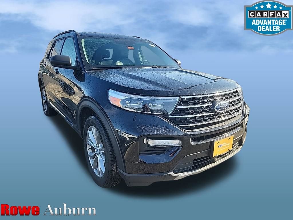 Certified 2023 Ford Explorer XLT w/ Equipment Group 202A AWD/4WD image 1