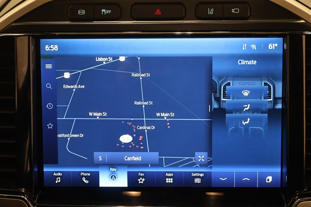 Certified 2022 Ford F450 Lariat w/ Lariat Ultimate Package image 29