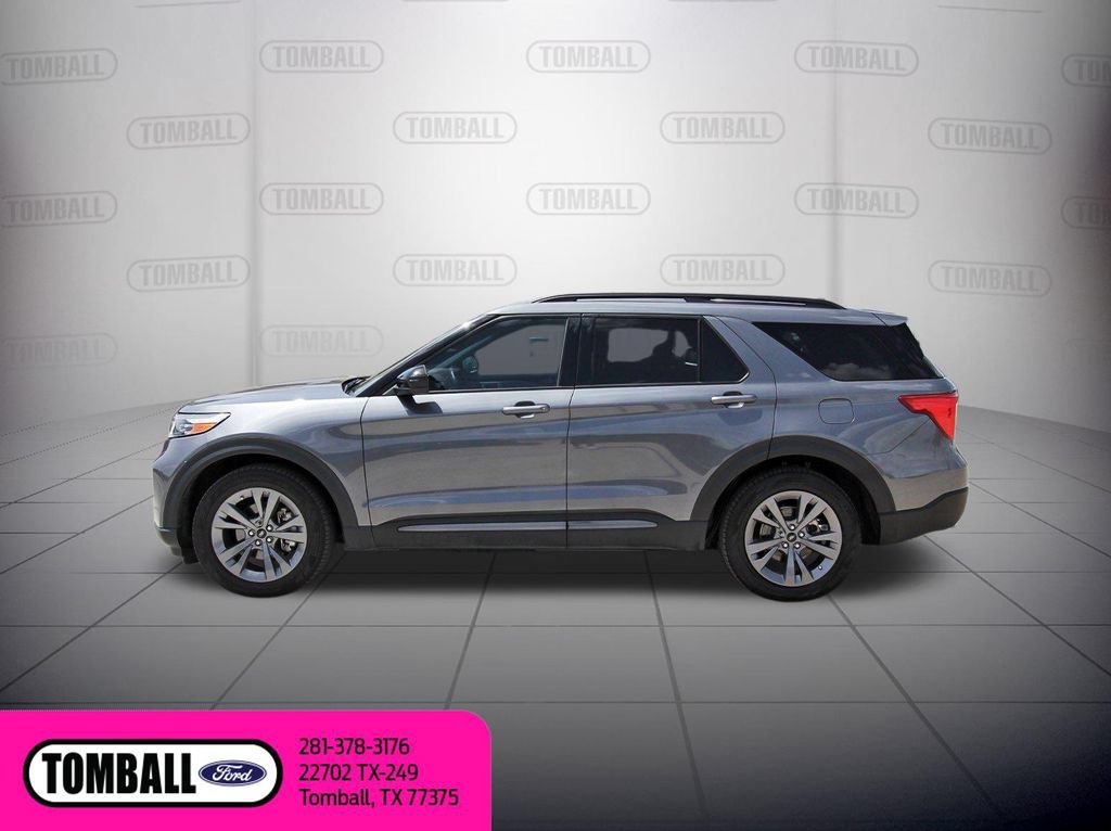 Certified 2022 Ford Explorer XLT w/ Equipment Group 202A RWD image 5
