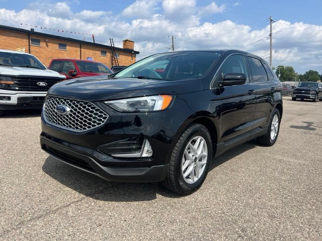 Certified 2024 Ford Edge SEL w/ Convenience Package AWD/4WD image 28