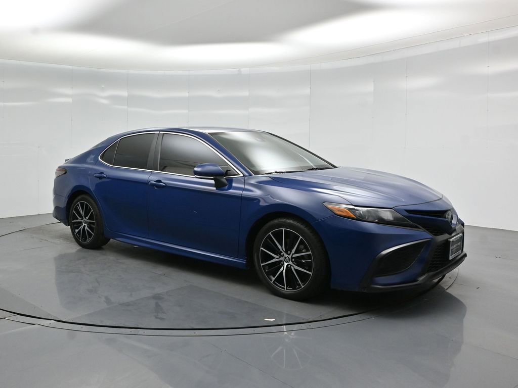 Used 2023 Toyota Camry SE w/ Cold Weather Package AWD/4WD image 22