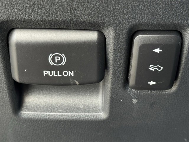 Certified 2021 Ford F150 Platinum w/ Equipment Group 701A High image 25