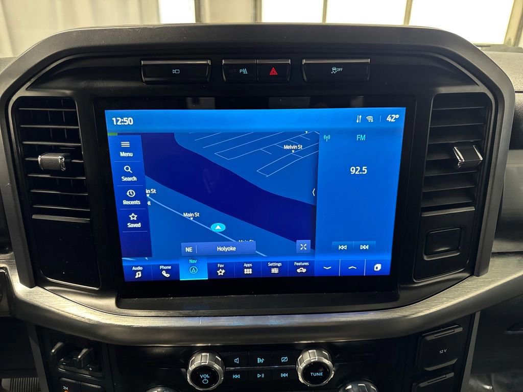 Certified 2023 Ford F150 Lariat w/ Equipment Group 502A High image 21