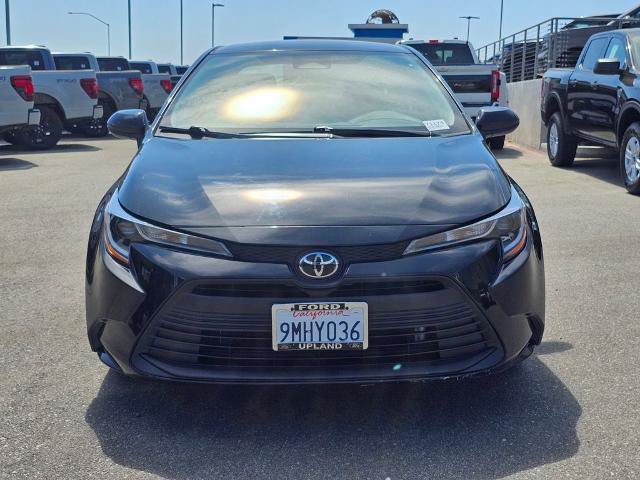Used 2024 Toyota Corolla LE FWD image 2