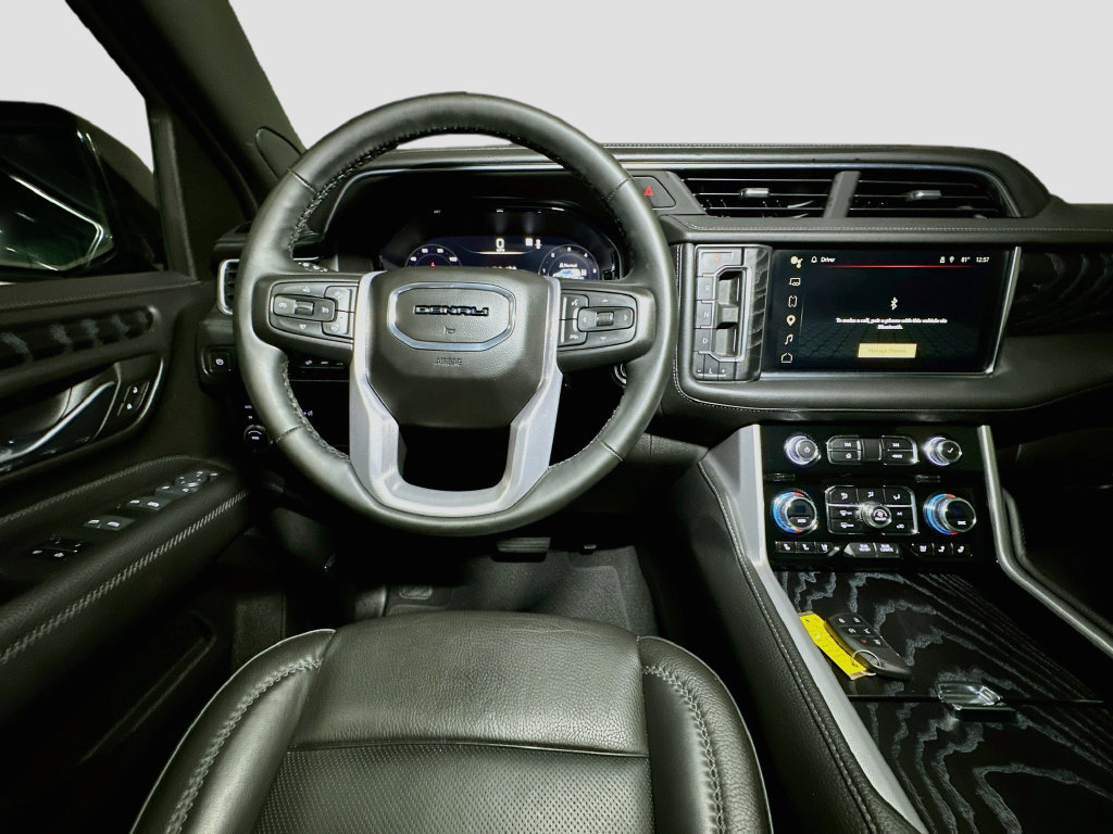 Used 2023 GMC Yukon Denali AWD/4WD image 34
