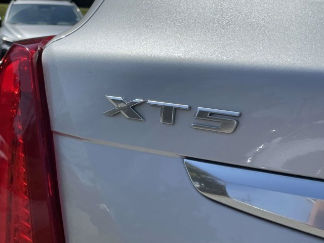 Used 2018 Cadillac XT5 Premium Luxury AWD/4WD image 10