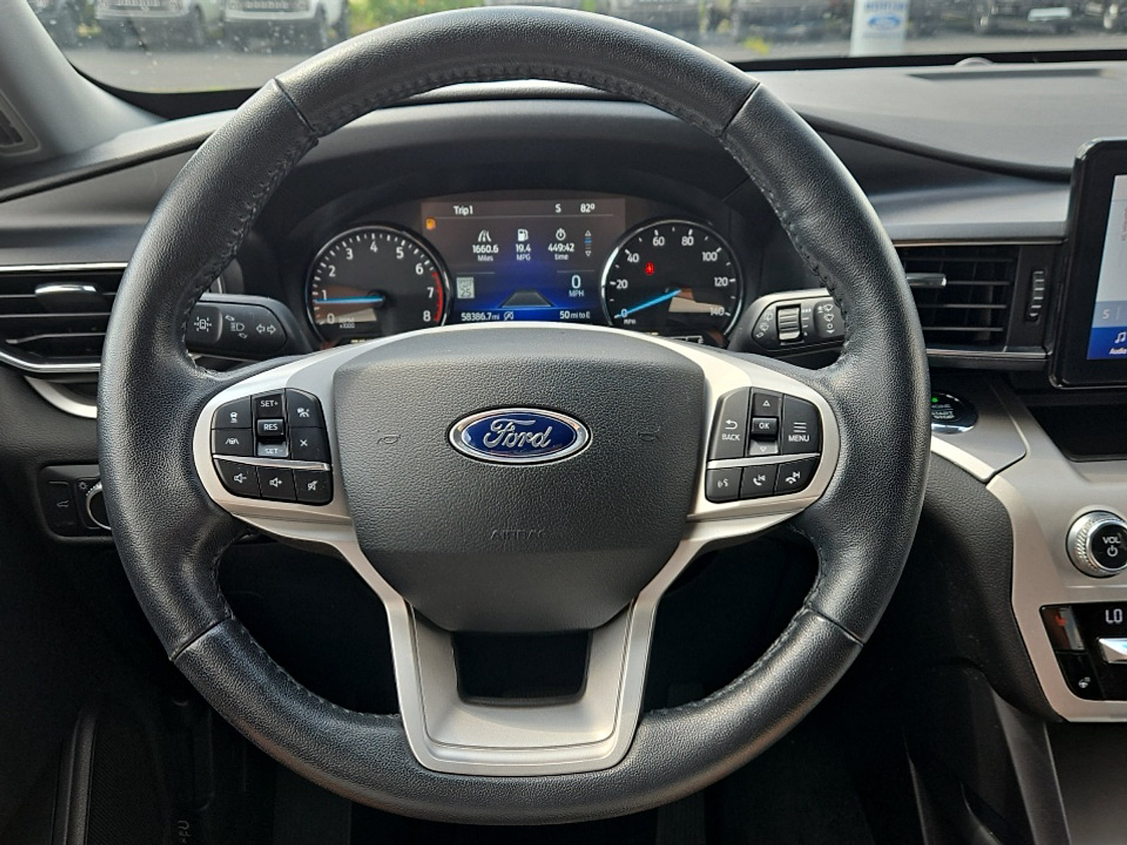 Certified 2021 Ford Explorer XLT w/ Equipment Group 202A AWD/4WD image 12