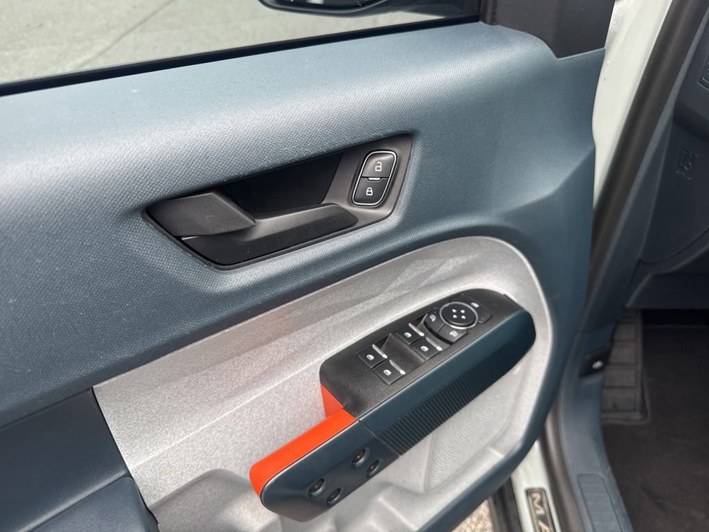 Certified 2024 Ford Maverick XLT FWD image 10