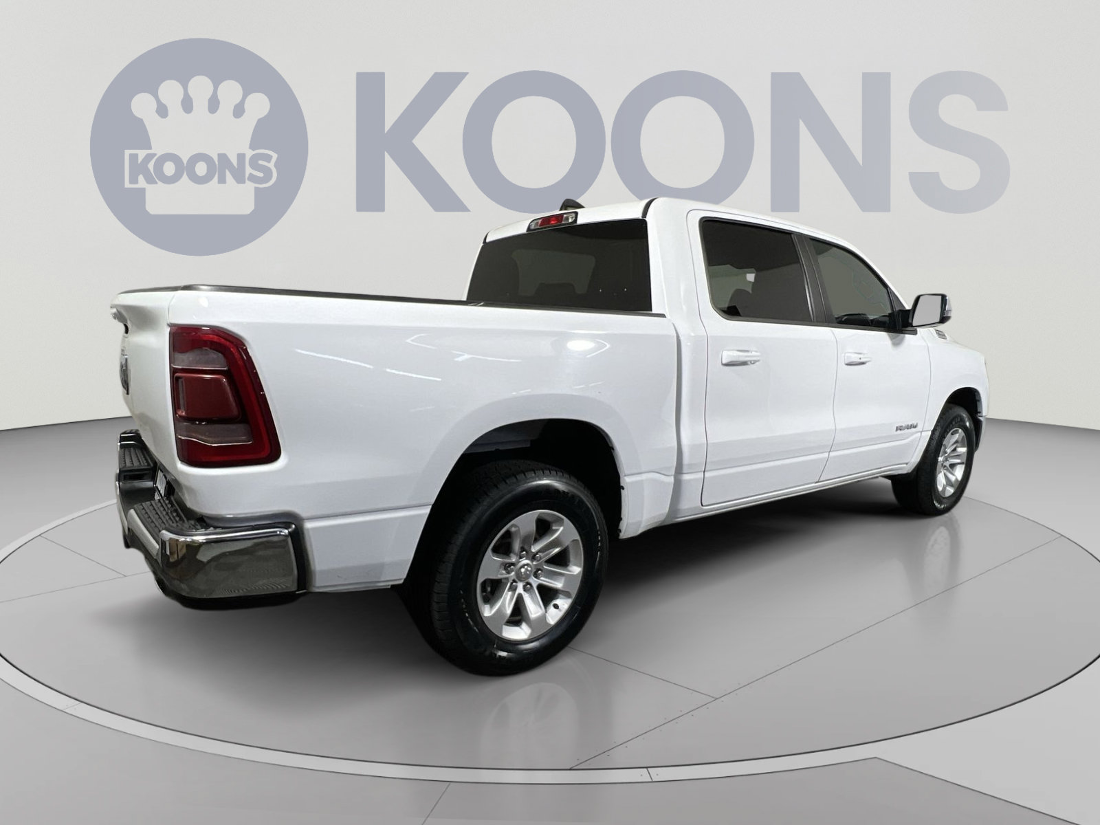 Used 2023 RAM 1500 Laramie AWD/4WD image 11