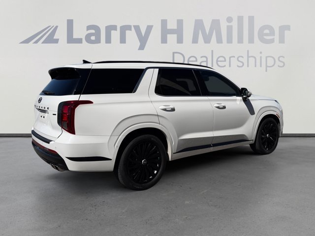 Used 2024 Hyundai Palisade Calligraphy image 5