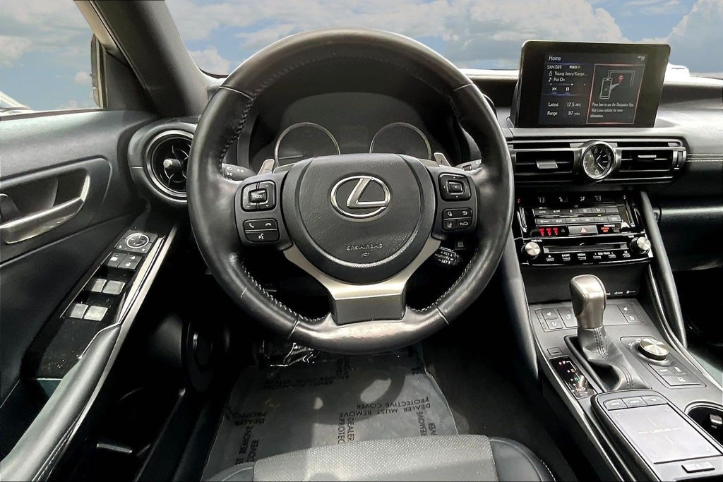 Used 2023 Lexus IS 300 w/ Comfort Package RWD image 10