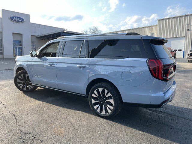 Certified 2025 Ford Expedition Max Platinum w/ Driver's Package image 5