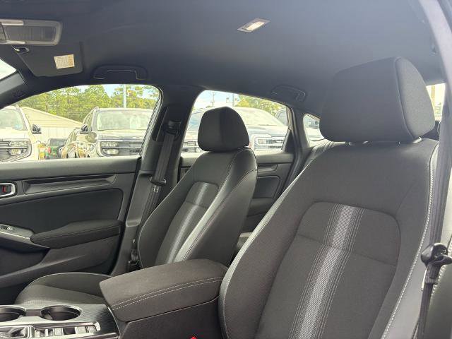 Used 2023 Honda Civic Sport image 15