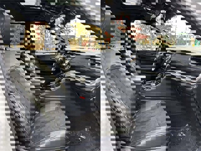 Used 2023 Jeep Grand Cherokee Altitude image 27