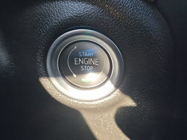 Used 2022 Chevrolet Silverado 1500 RST AWD/4WD image 27