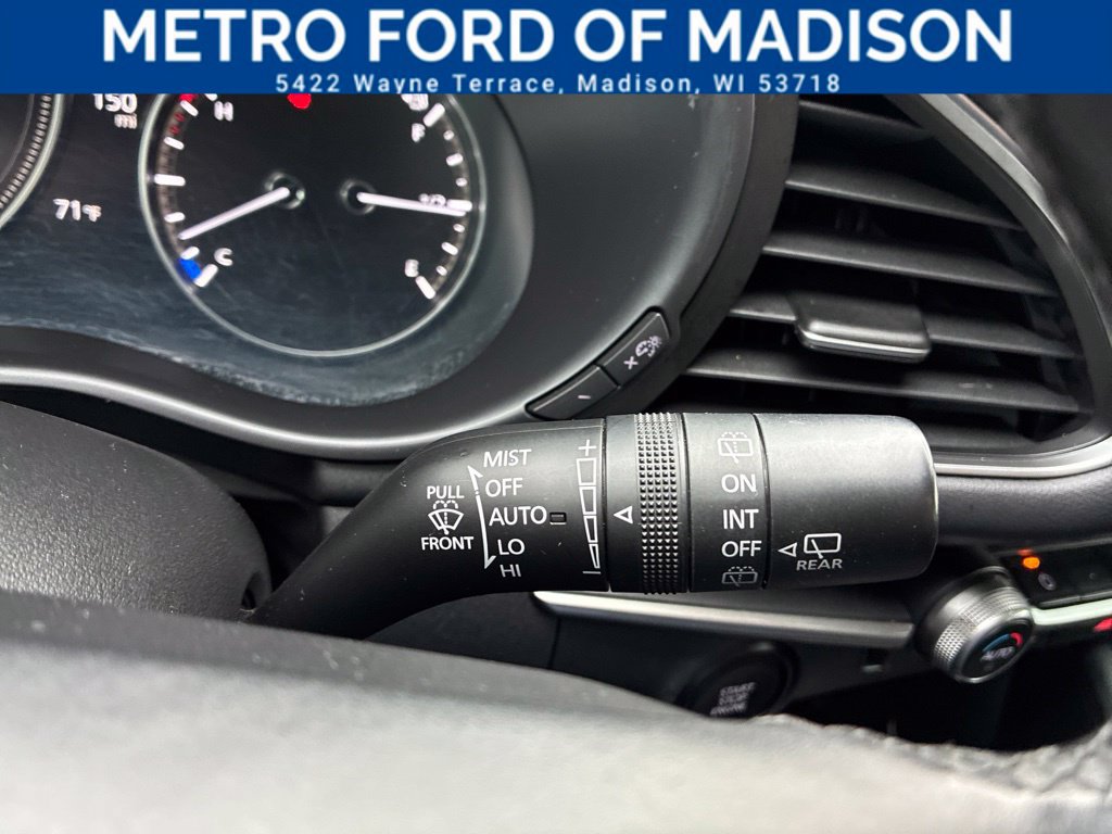 Used 2023 MAZDA MAZDA3 s FWD image 27