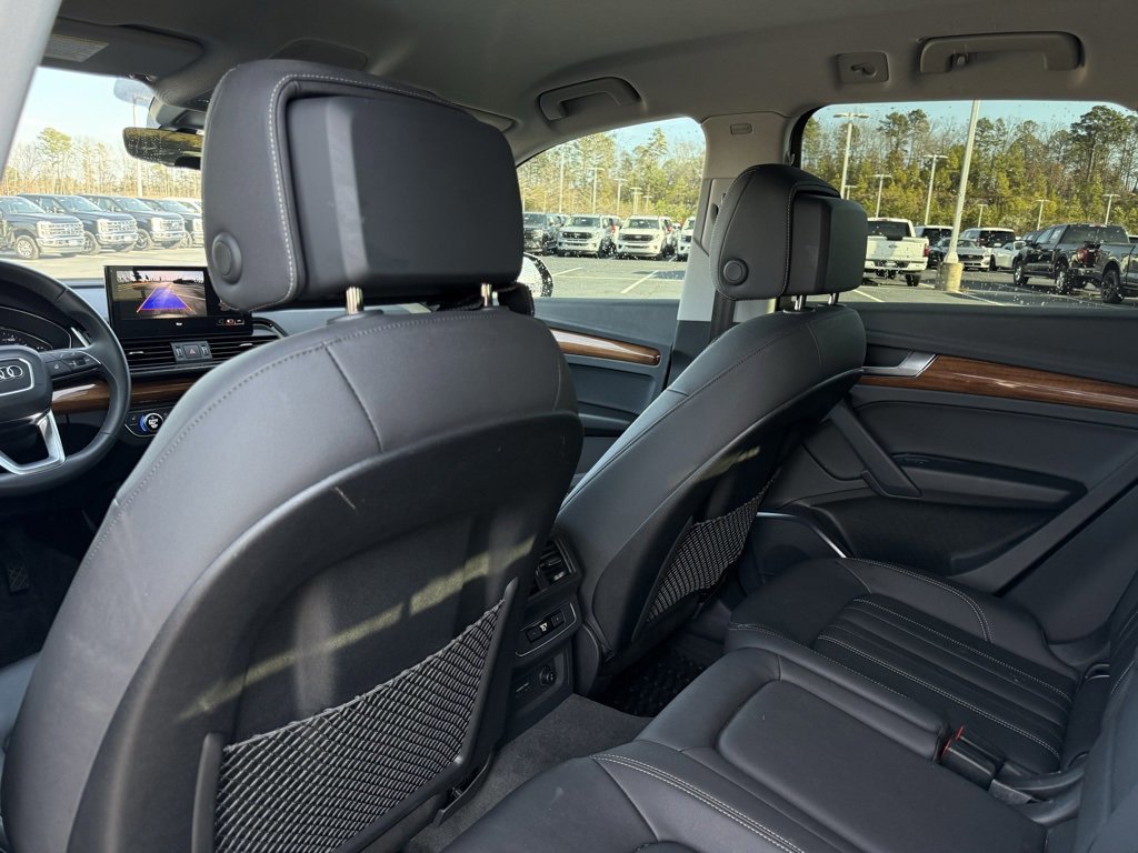 Used 2023 Audi Q5 2.0T Premium w/ Convenience Package image 25