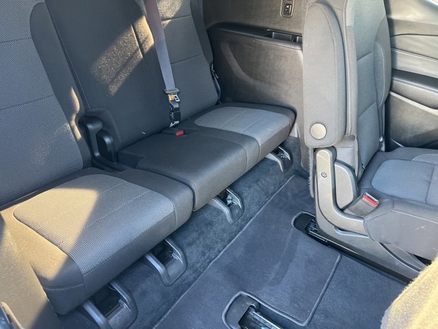 Used 2022 Chevrolet Traverse LT image 35