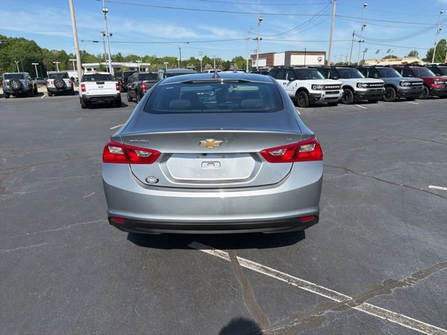 Used 2024 Chevrolet Malibu LT image 4