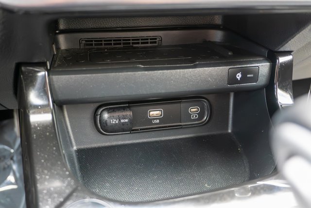 Used 2024 Kia Seltos EX AWD/4WD image 29