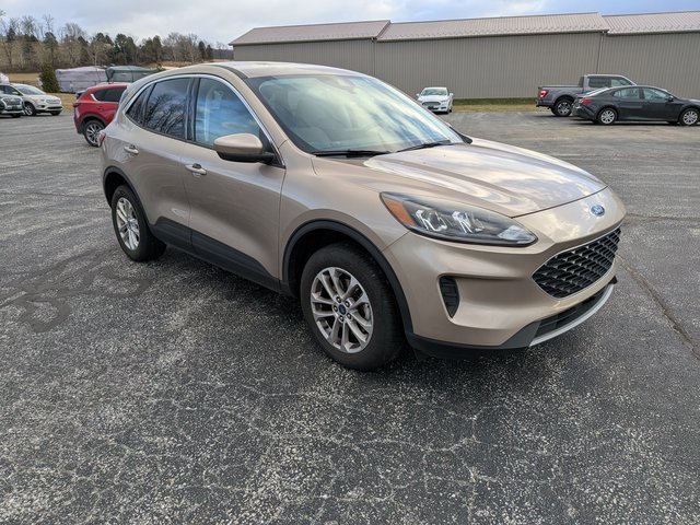 Certified 2021 Ford Escape SE image 1