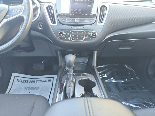 Used 2024 Chevrolet Malibu LT image 9