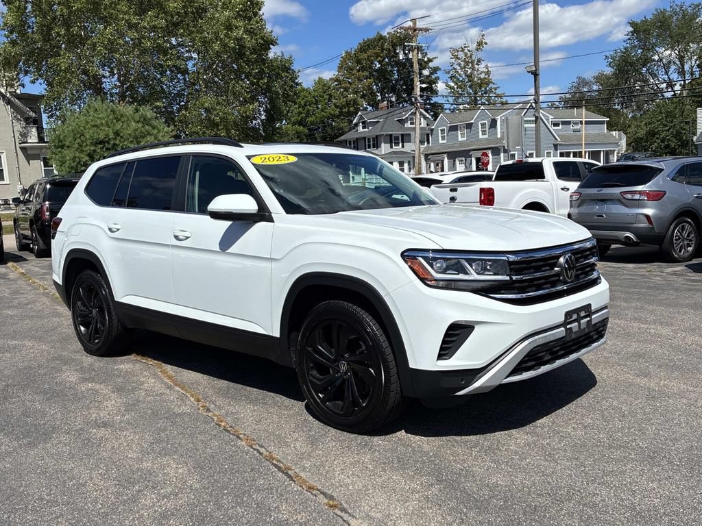 Used 2023 Volkswagen Atlas SE AWD/4WD image 3