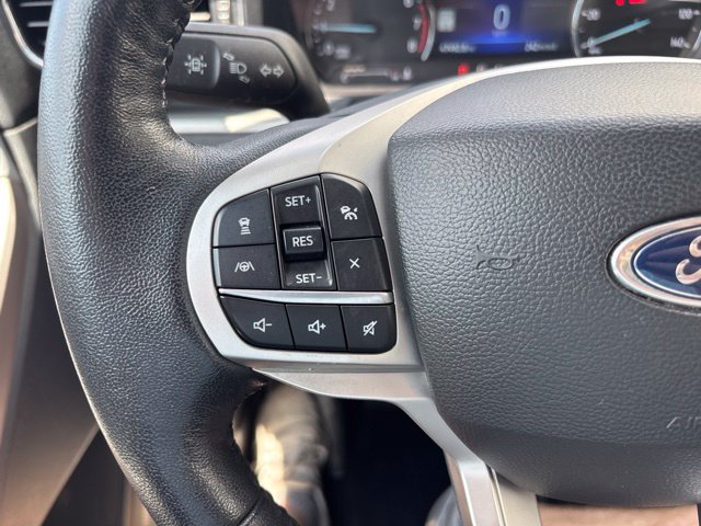 Certified 2023 Ford Explorer XLT w/ Equipment Group 202A AWD/4WD image 19