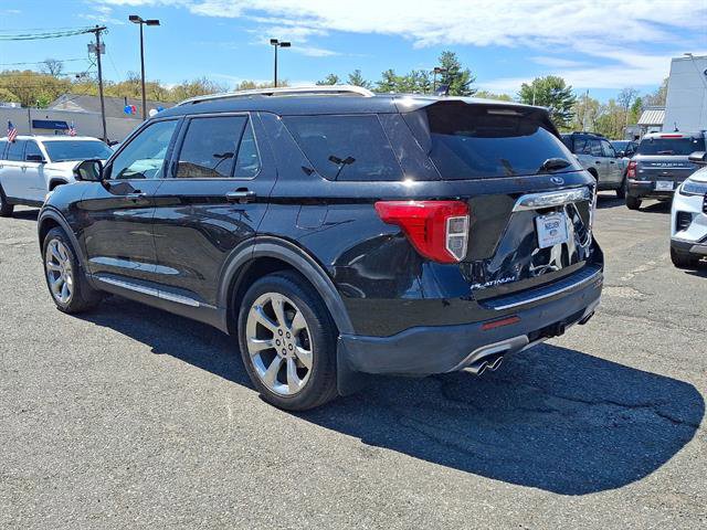 Certified 2020 Ford Explorer Platinum w/ Premium Technology Package AWD/4WD image 6