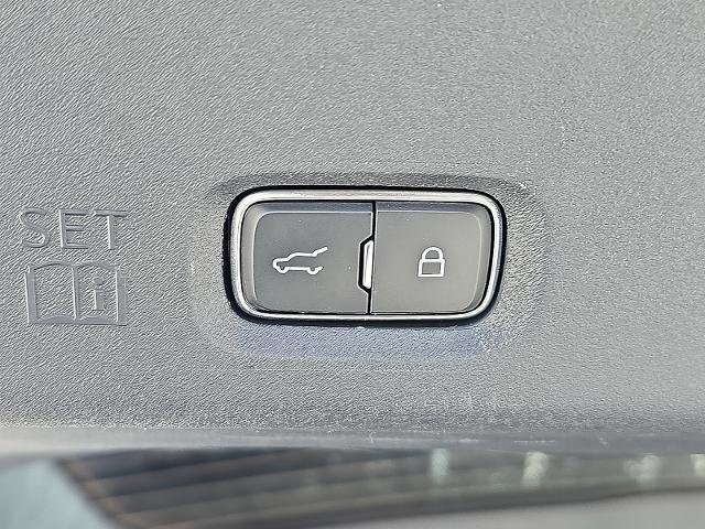 Certified 2025 Ford Expedition Max Active AWD/4WD image 29