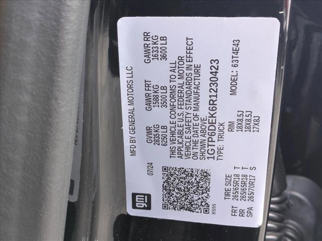 Used 2024 GMC Canyon AT4 w/ AT4 Premium Package image 25