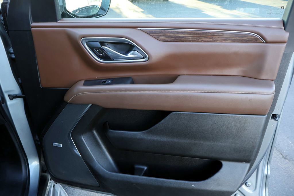 Used 2021 Chevrolet Tahoe High Country RWD image 22