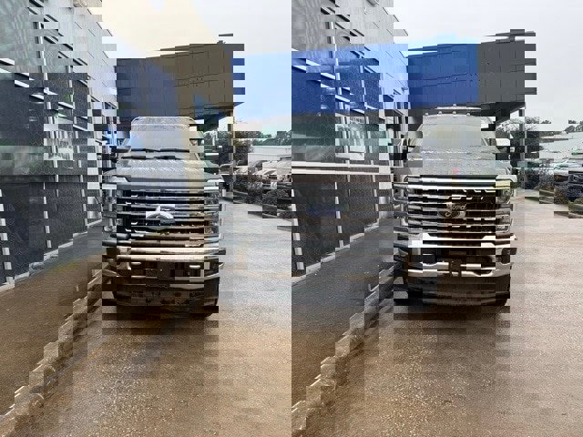 Certified 2023 Ford F350 Lariat w/ Chrome Package image 7