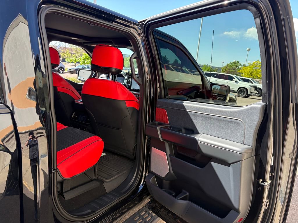 Certified 2023 Ford F150 Raptor w/ Raptor Carbon Fiber Package AWD/4WD image 28