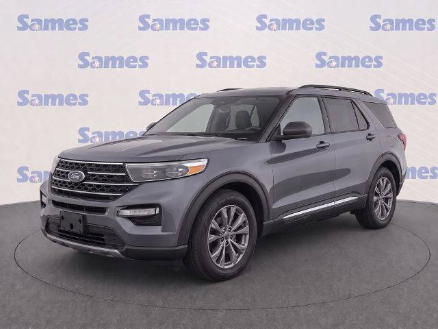 Certified 2021 Ford Explorer XLT w/ Equipment Group 202A RWD image 2