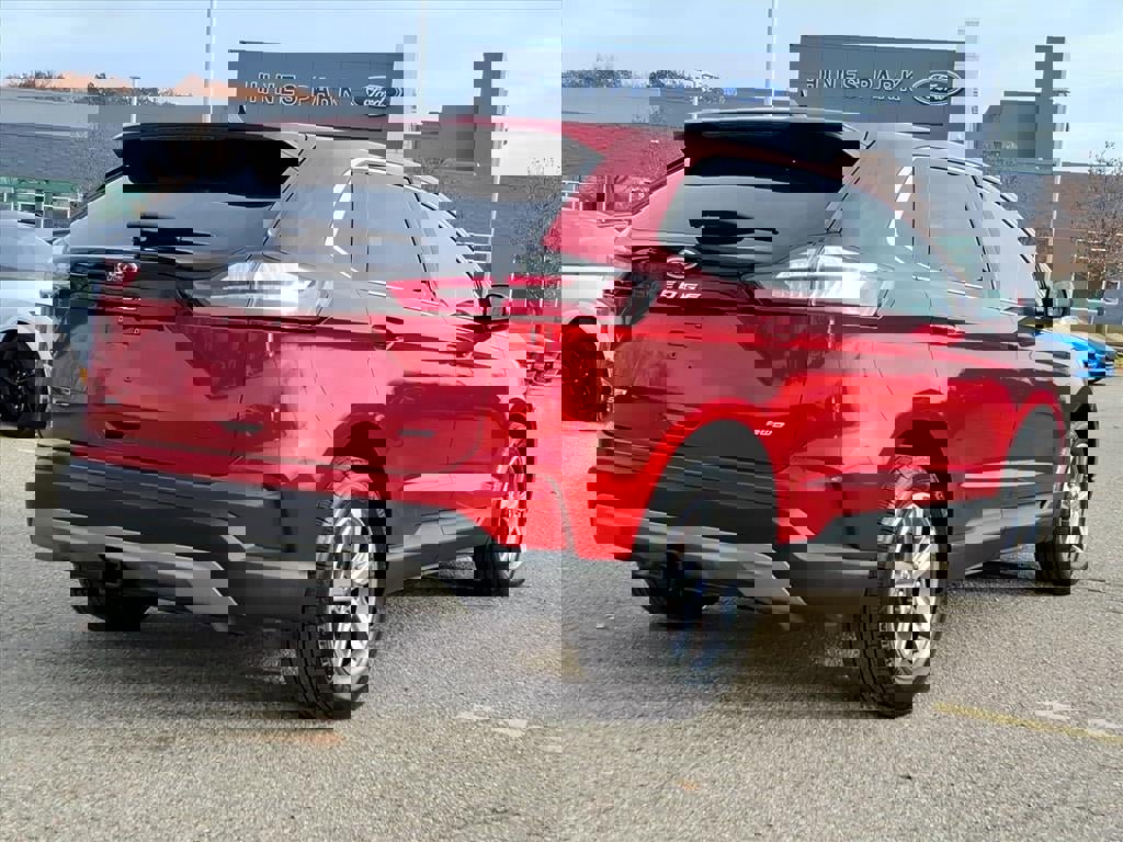 Certified 2022 Ford Edge SEL w/ Convenience Package image 7