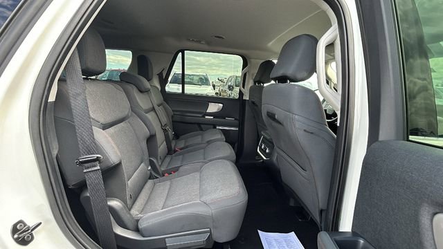 Certified 2025 Ford Expedition Active RWD image 13