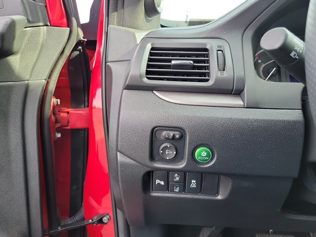 Used 2025 Honda Passport EX-L image 23