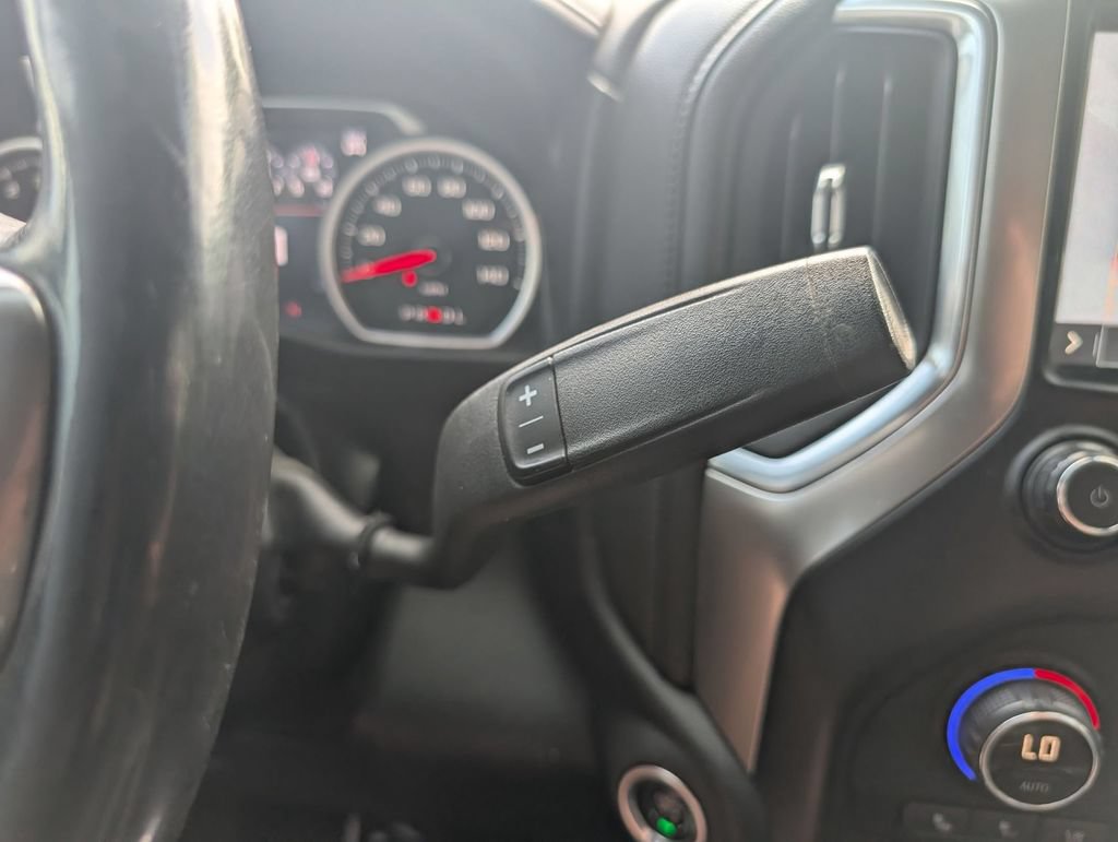 Used 2019 Chevrolet Silverado 1500 LTZ AWD/4WD image 14