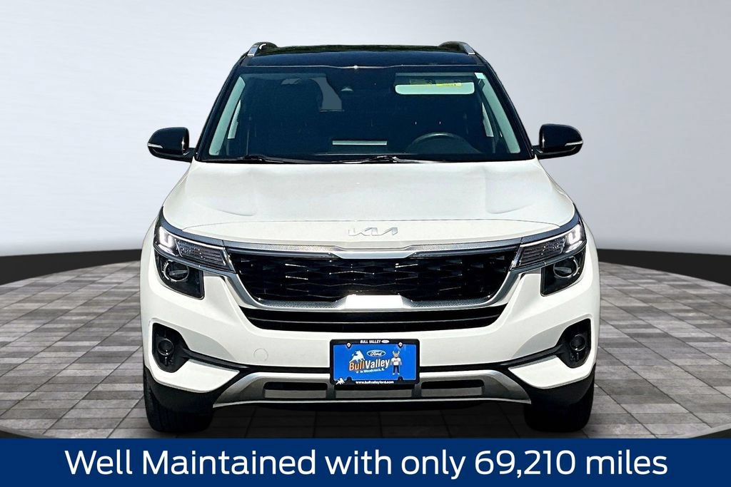 Used 2023 Kia Seltos S w/ Navigation Package FWD image 2