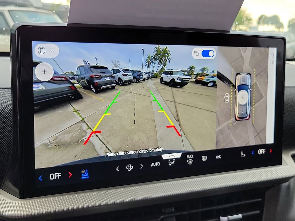 Certified 2025 Ford Explorer Platinum w/ Ultimate Package image 31