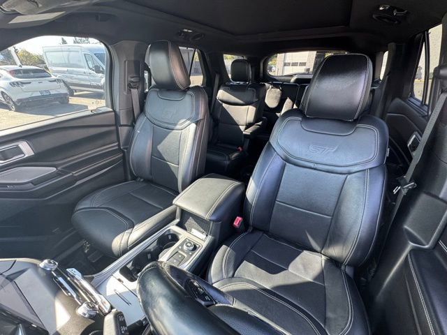 Certified 2020 Ford Explorer ST w/ Premium Technology Package image 15