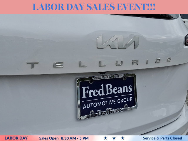 Used 2024 Kia Telluride EX w/ EX Captain's Chair Package FWD image 31