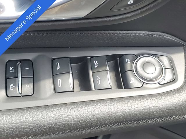 Used 2021 GMC Yukon Denali AWD/4WD image 12