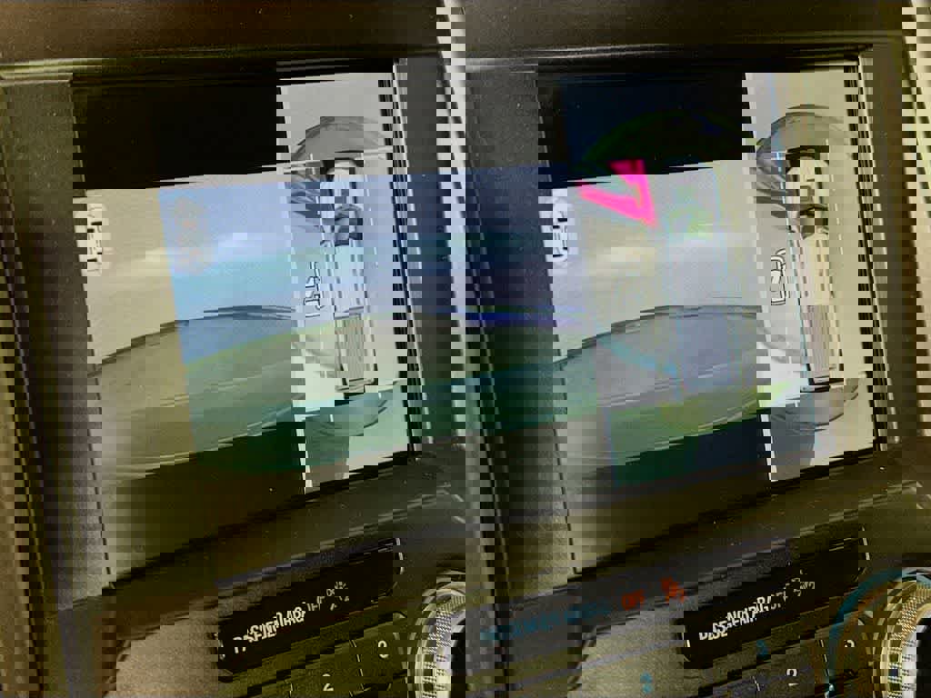 Certified 2019 Ford F150 Raptor w/ Equipment Group 802A Luxury image 28