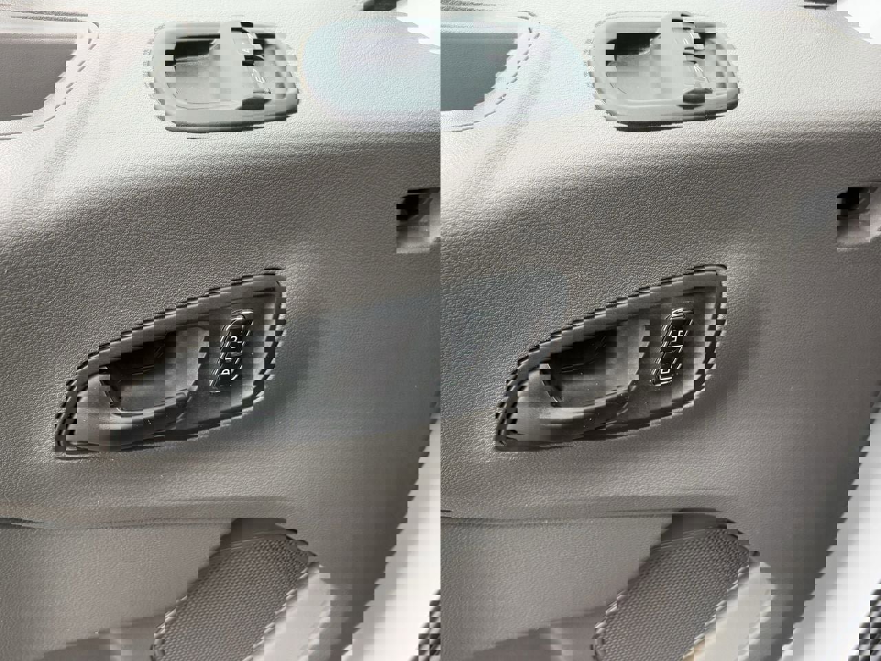 Certified 2023 Ford Transit 250 148 High Roof Extended RWD image 21